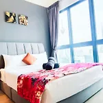The Colony Luxary Sweet Home Klcc